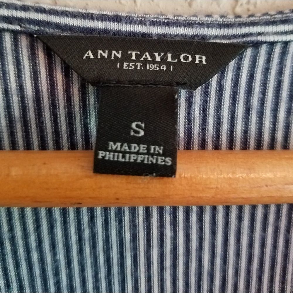 Ann Taylor Navy Striped Top - Picture 2 of 6